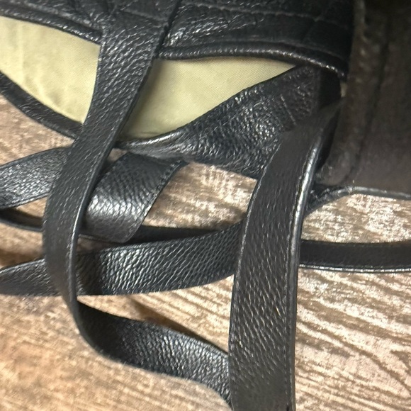 Isabella Fiore large black leather tote EUC-GUC minor wear on straps - Picture 16 of 16